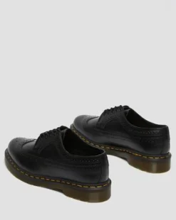 3989 Brogue sko i Smooth læder in Sort