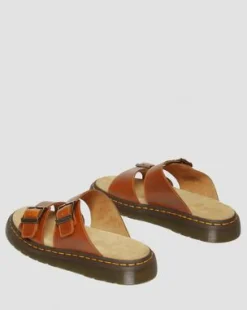 Josef-sandaler i læder med spænde in Oak