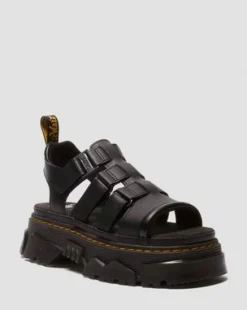 Mattson-sandaler med 3 remme in Sort