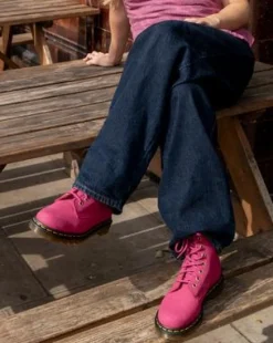 1460-SNØRESTØVLER I MILLED NUBUCK-LÆDER in Pink