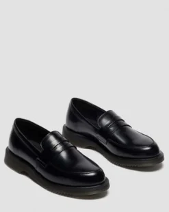 Temara-loafers i Polished Smooth-læder in Sort